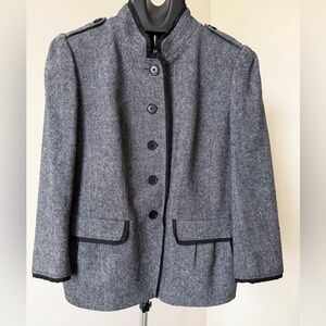 LOFT Tweed Blazer with Ruffle trim and Epaulets Sz 6